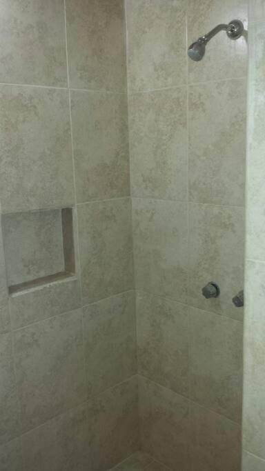 סיודד ואייס Depab Privado, Centrico,Wifi 80 Mb ,Aire Acondicionado ,Cocina, Cochera Techada, מראה חיצוני תמונה